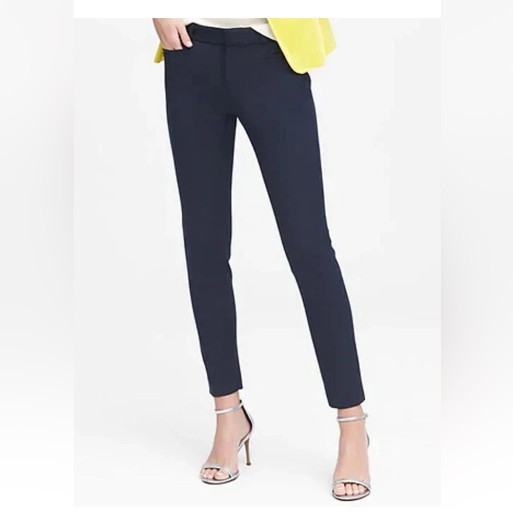 NWT Banana Republic Women’s Navy Sloan Fit Mid Rise SlimFit Ankle Pants Size 6